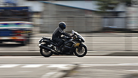 Zpomal, dokud nen skuten pozd