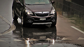 Aquaplaning. Co obn��, a komu hroz�?